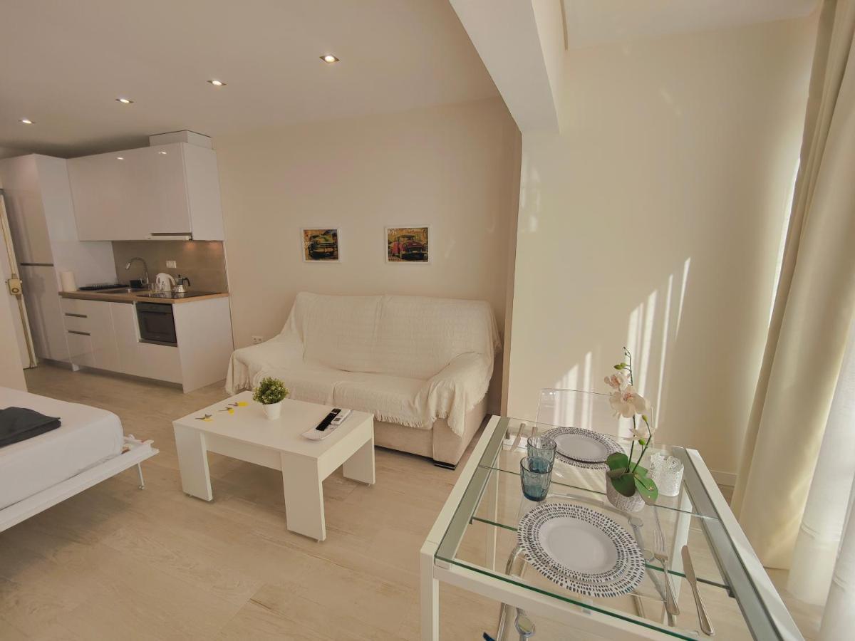 Coconut Begona Studio City Center By Namaste Elite Torremolinos Exterior foto